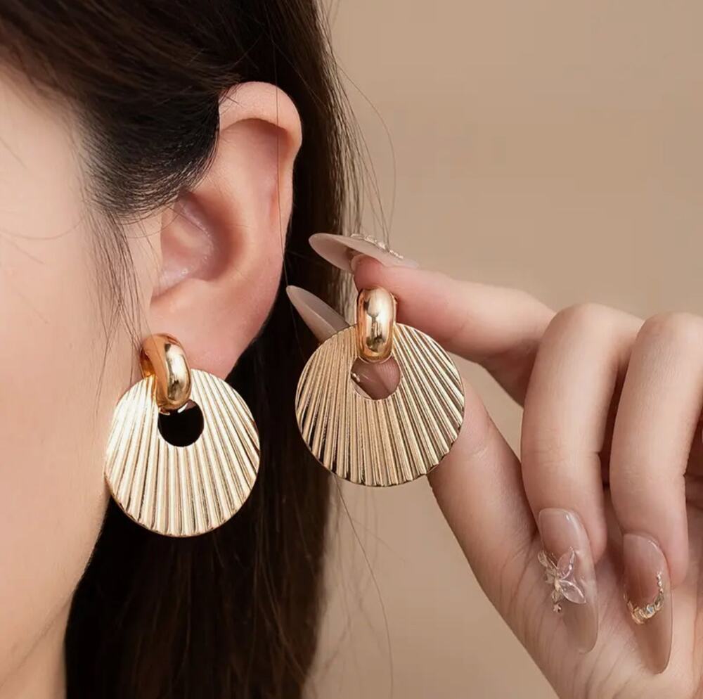 Clip on 1 1/2" gold dangle fan style earrings